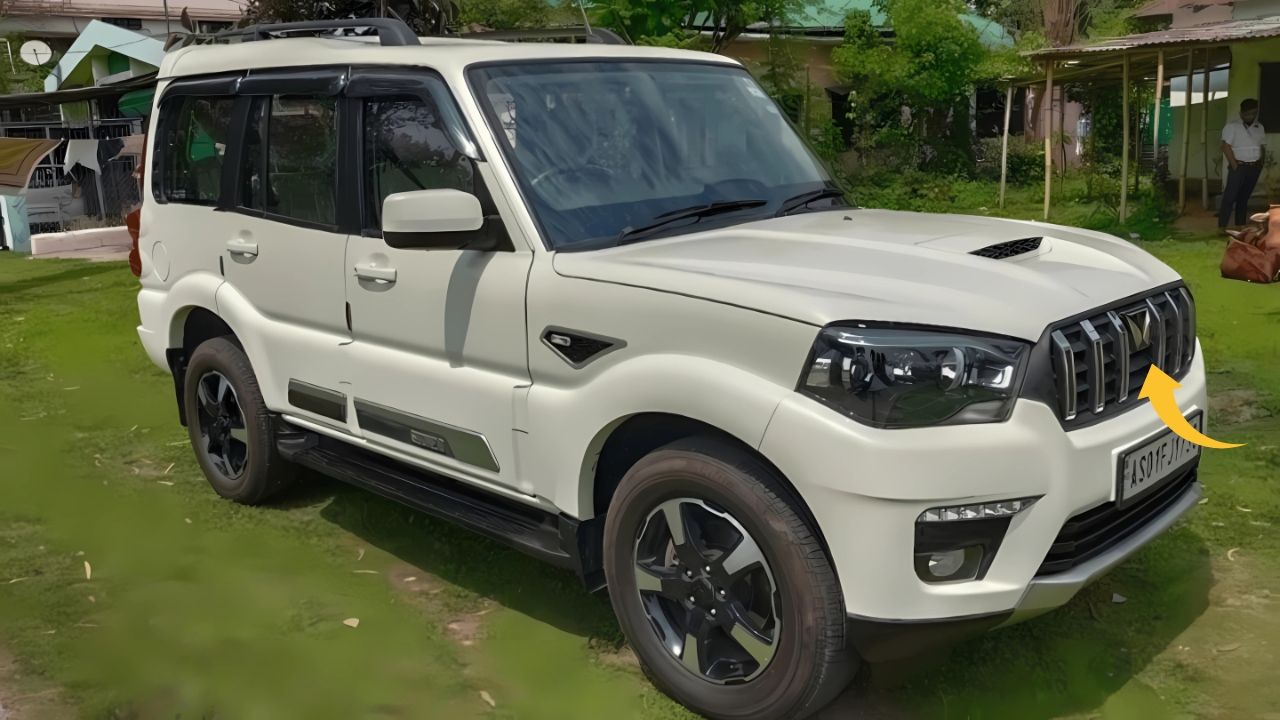 Mahindra Scorpio S 11 